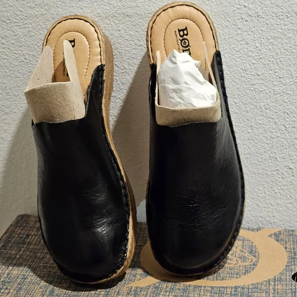 Born Brand New Clogs Women's Black Leather Slip-On Shoes - Picture 7 of 7